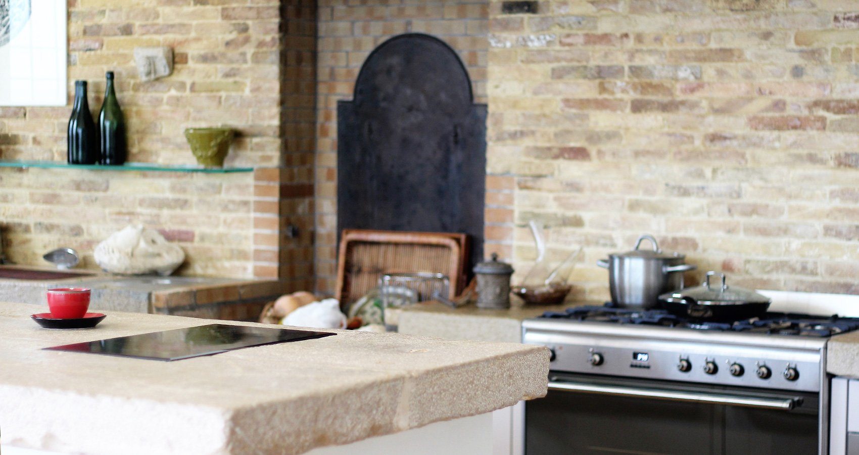 Fachada de piedra natural rehabilitada